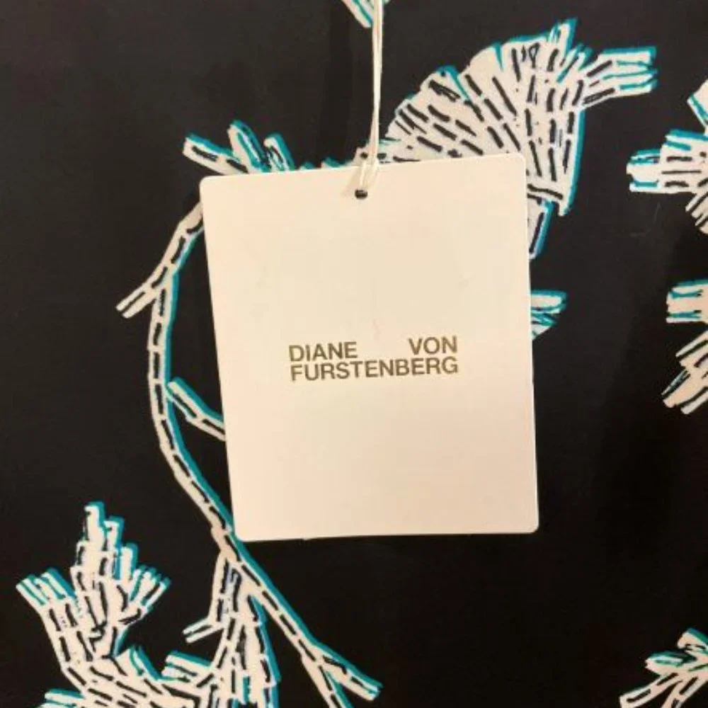 Diane Von Furstenberg 'Kara Two' Floral Print Skirt - Picture 6 of 7